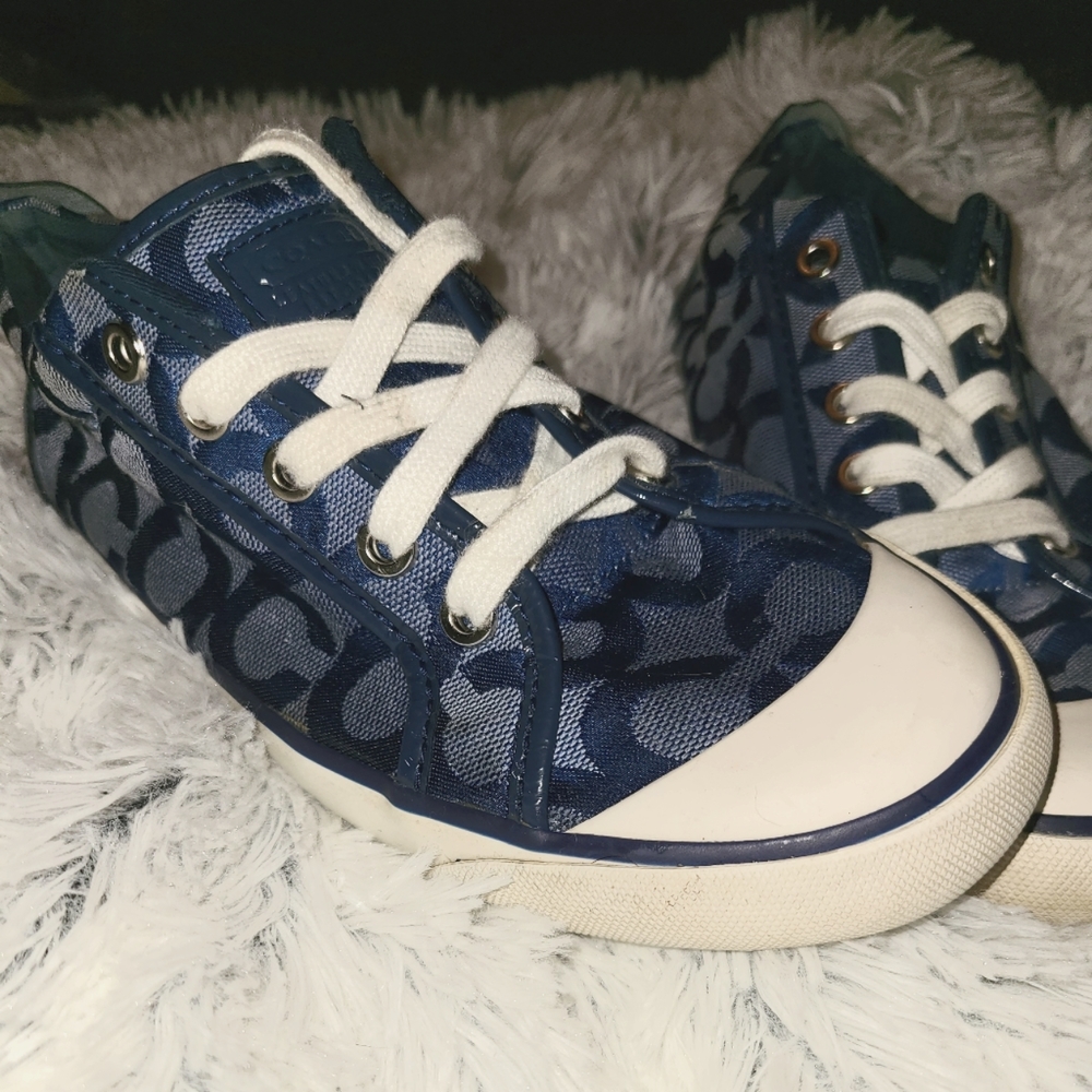 COACH womens Shoes 7.5